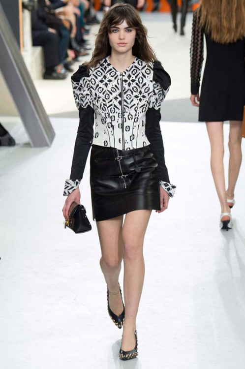 2015 paris fashion week Louis Vuitton (3)